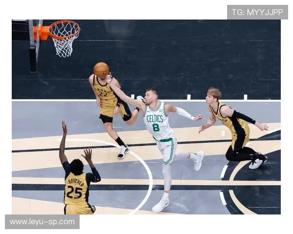 凯尔特人继续连胜，猛龙三连败