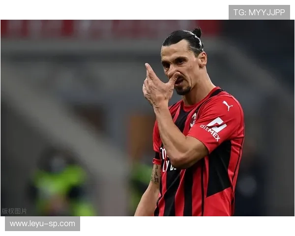 吉鲁点球主罚AC米兰稳稳罚进 吉鲁点球主罚AC米兰稳稳罚进